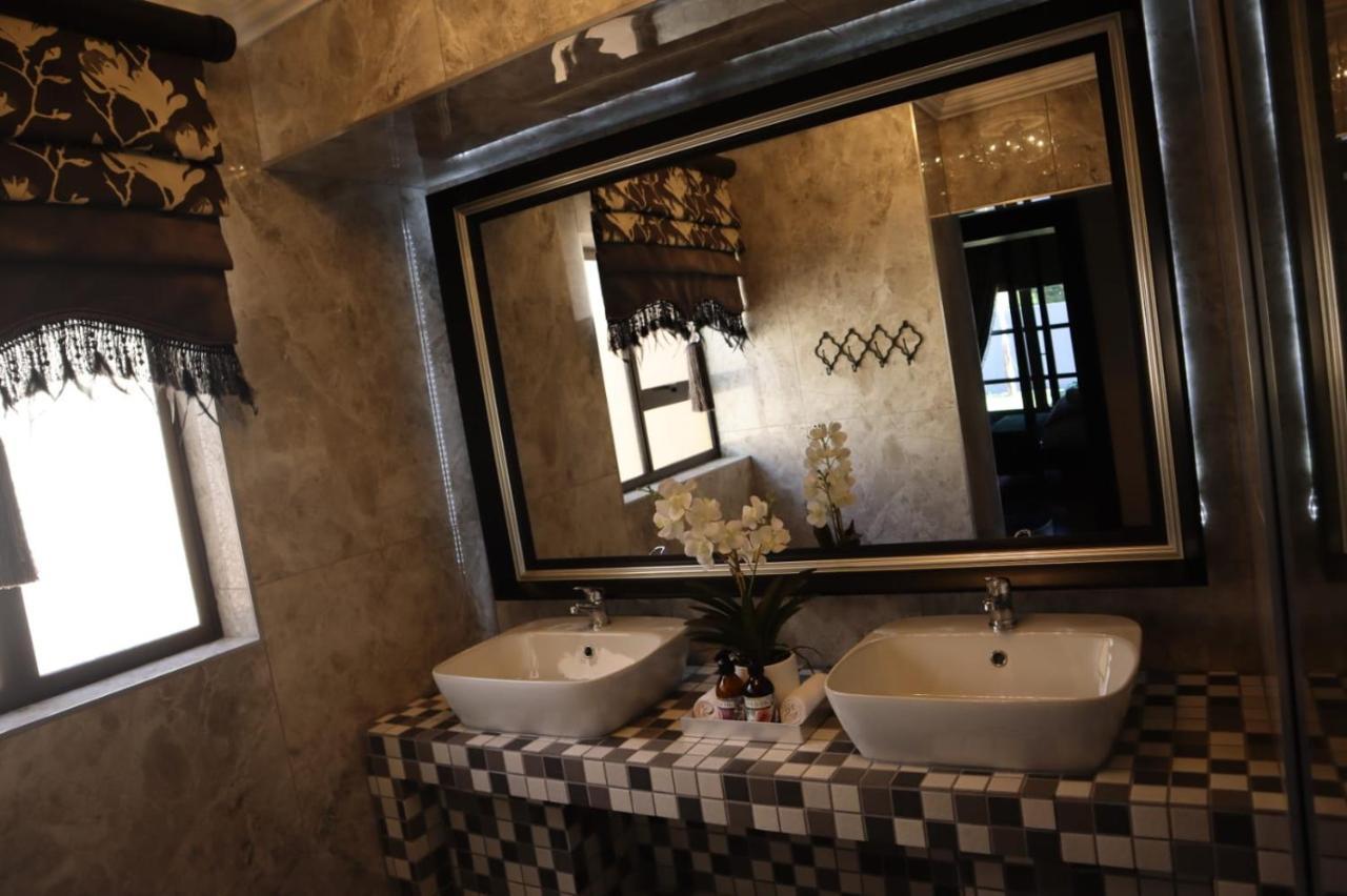 Villa Grande Luxury Accommodation 벨콤 외부 사진