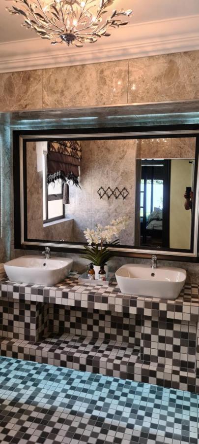 Villa Grande Luxury Accommodation 벨콤 외부 사진