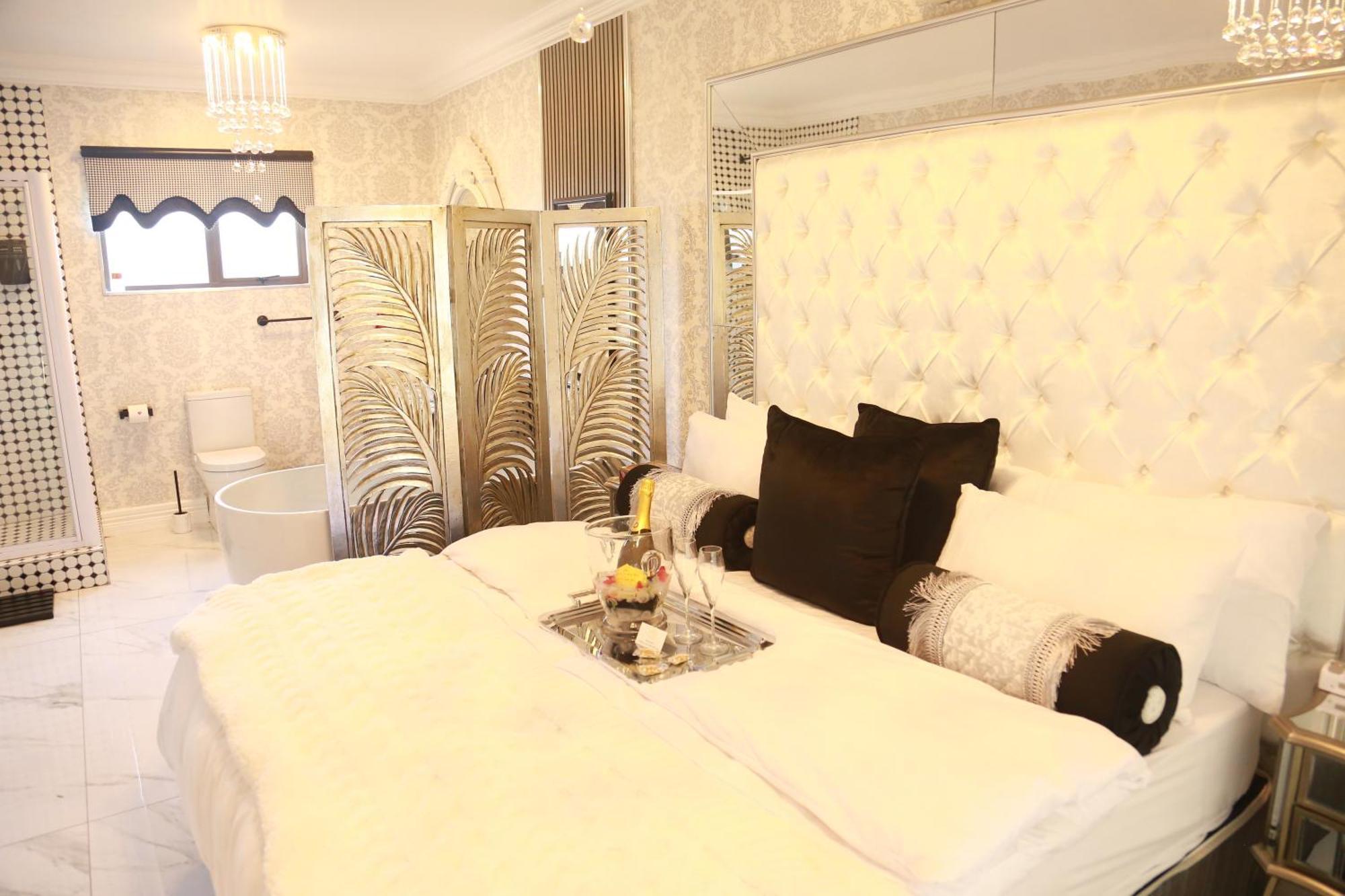 Villa Grande Luxury Accommodation 벨콤 외부 사진